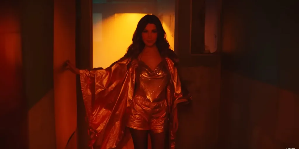 Marshmello - Sah Sah feat. Nancy Ajram