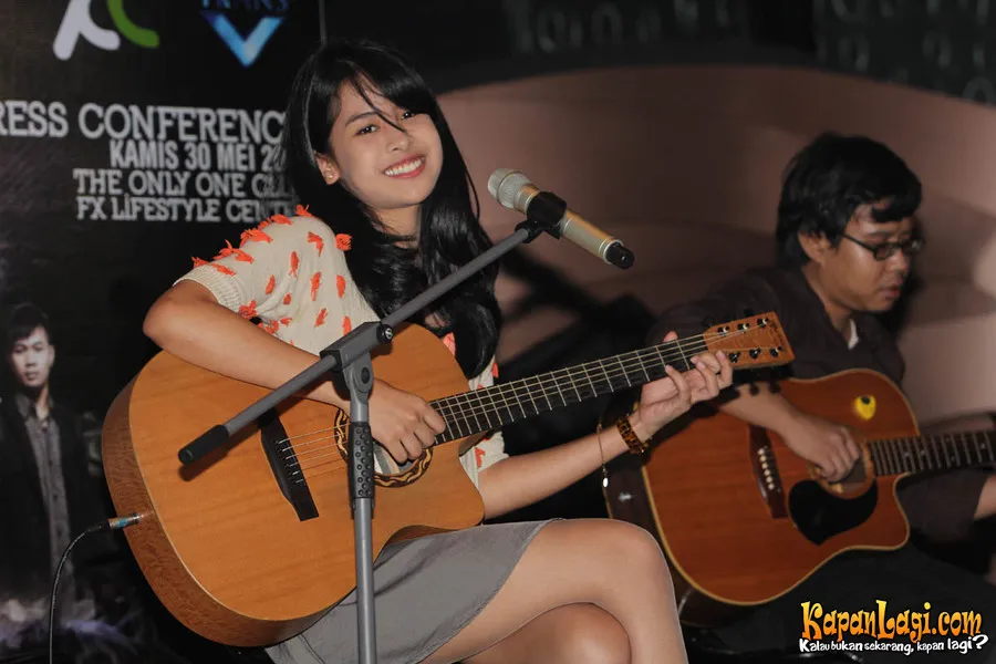 Maudy Ayunda