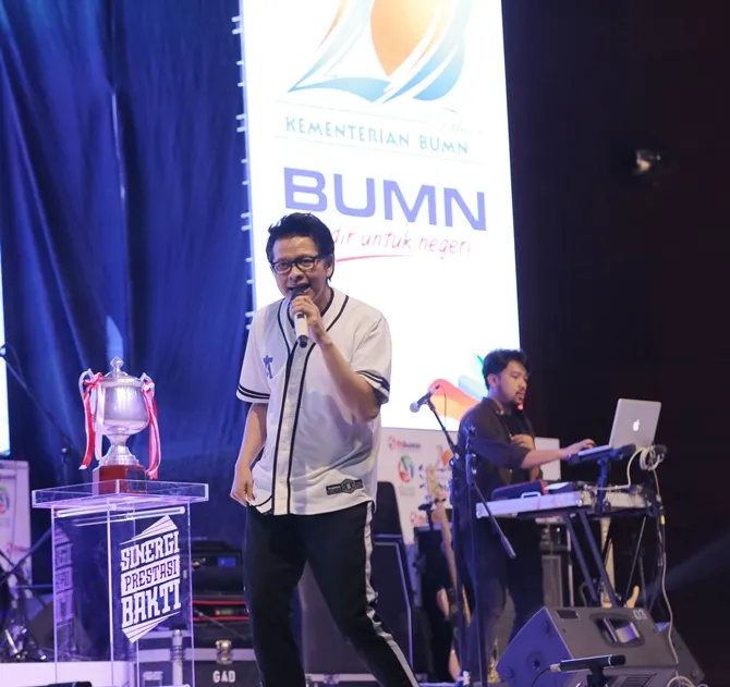 Armand Maulana bersama keluarga akan mudik ke Bandung lebaran nanti © KapanLagi.com/Muhammad Akrom Sukarya