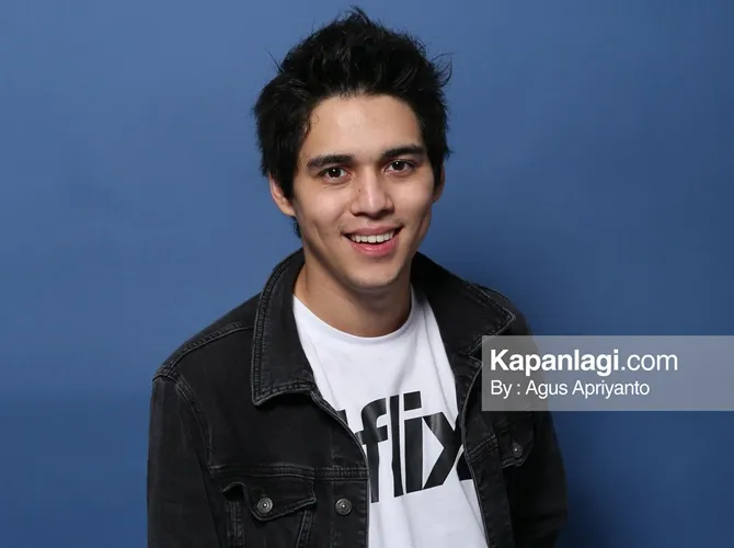 Proses syuting 'MAGIC HOUR THE SERIES' membawa pengalaman unik bagi Maxime. (Credit: KapanLagi.com/Agus Apriyanto)