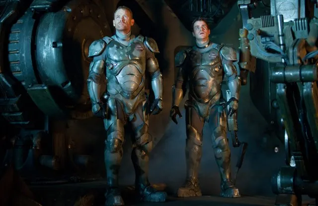 Max Martini dalam PACIFIC RIM 