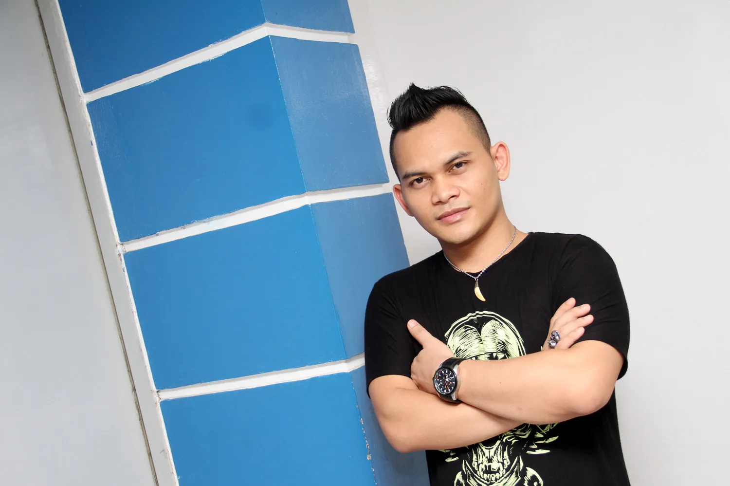 Mbah Mijan melihat Bella memiliki aura berwarna ungu atau violet yang merupakan pertanda baik © KapanLagi.com®/Hendra Gunawan