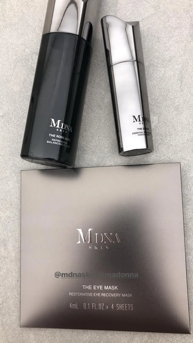 Produk andalan Madonna, KLovers tertarik? instagram.com/kimkardashian