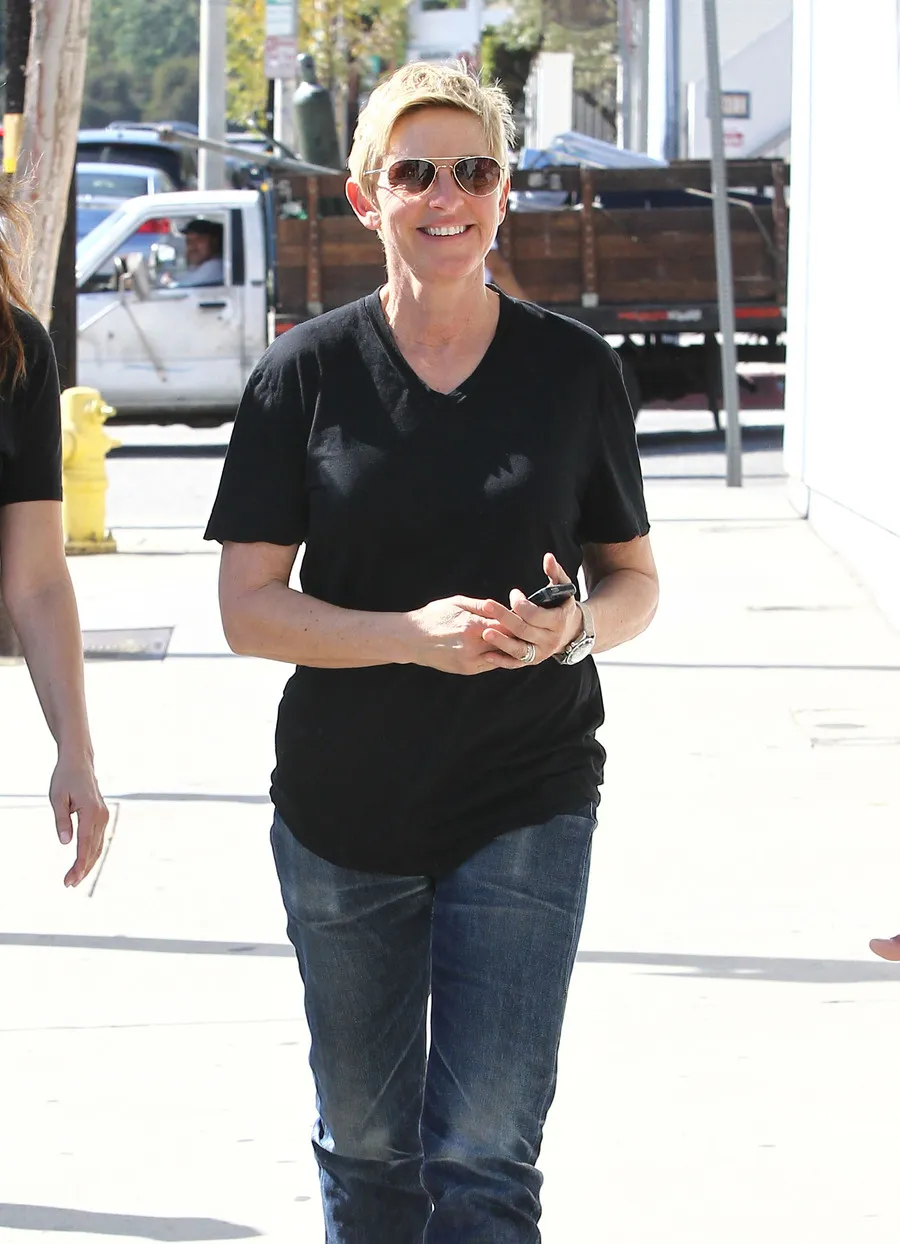 Ellen, wanita terseksi menurut Megan @ fameflynet.com