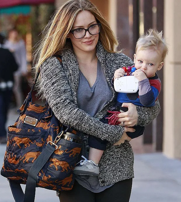 Hilary Duff dan Luca @ thesun.co.uk