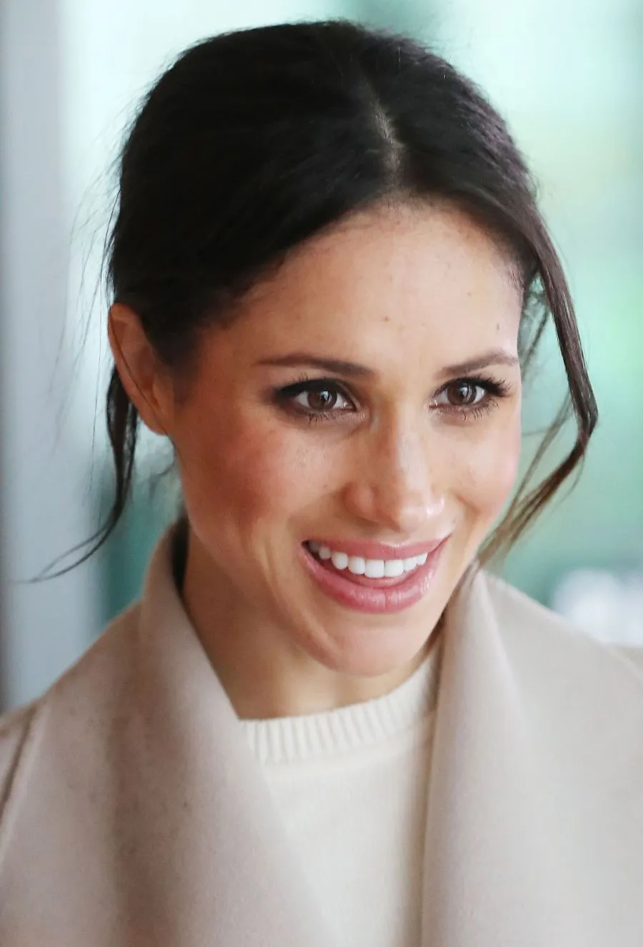 Meghan akan kenakan gaun rancangan Ralph & Russo © AFP