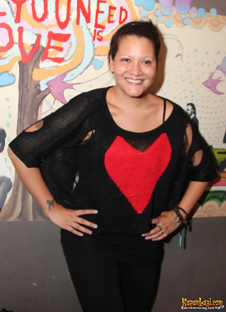 Nggak cuma hati di baju, Melanie Subono memang punya kebesaran hati @KapanLagi.com®