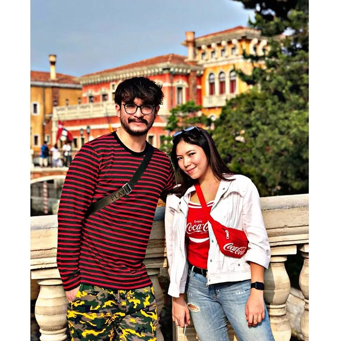 Miller Khan bersama sang pacar (credit: instagram.com/miller_khan)