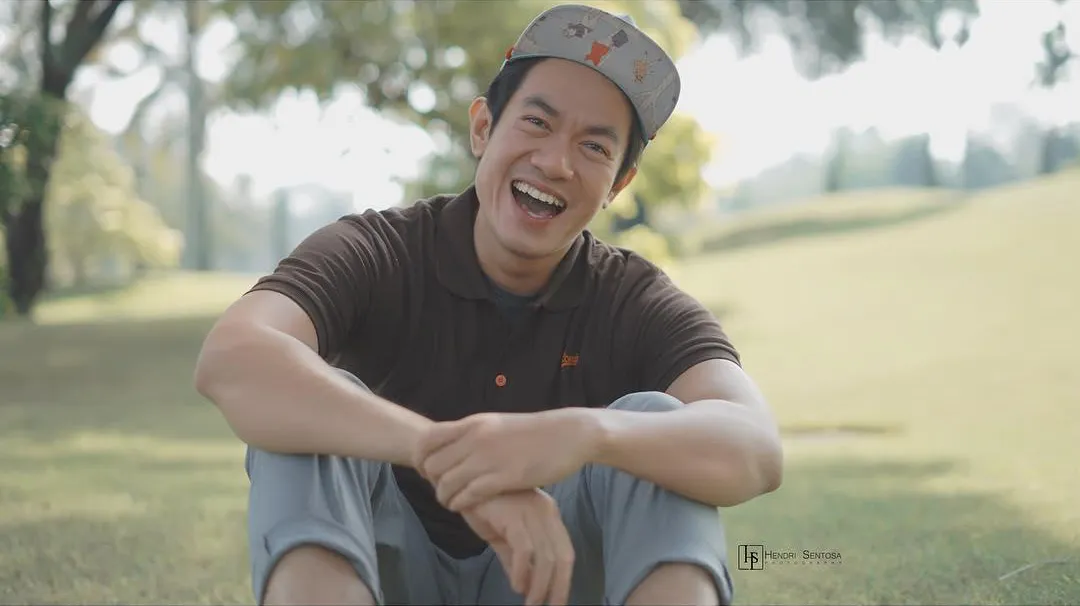 Melki bagi tips yang berujung guyonan kocak © instagram.com/melki_bajaj