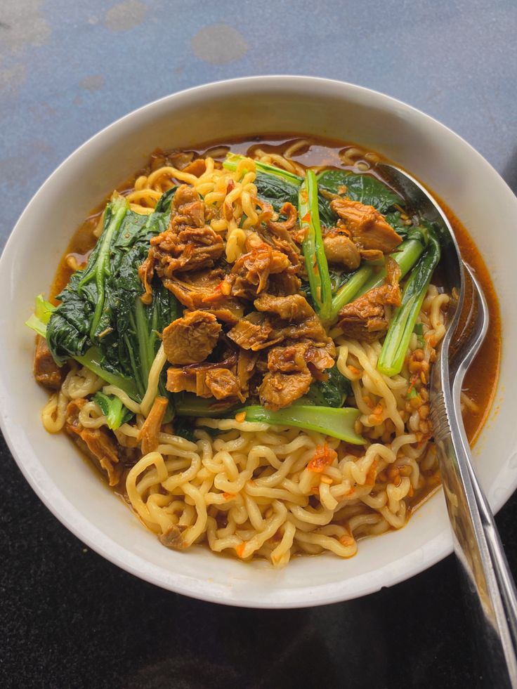 Mie Ayam (Pinterest/indahRRH)