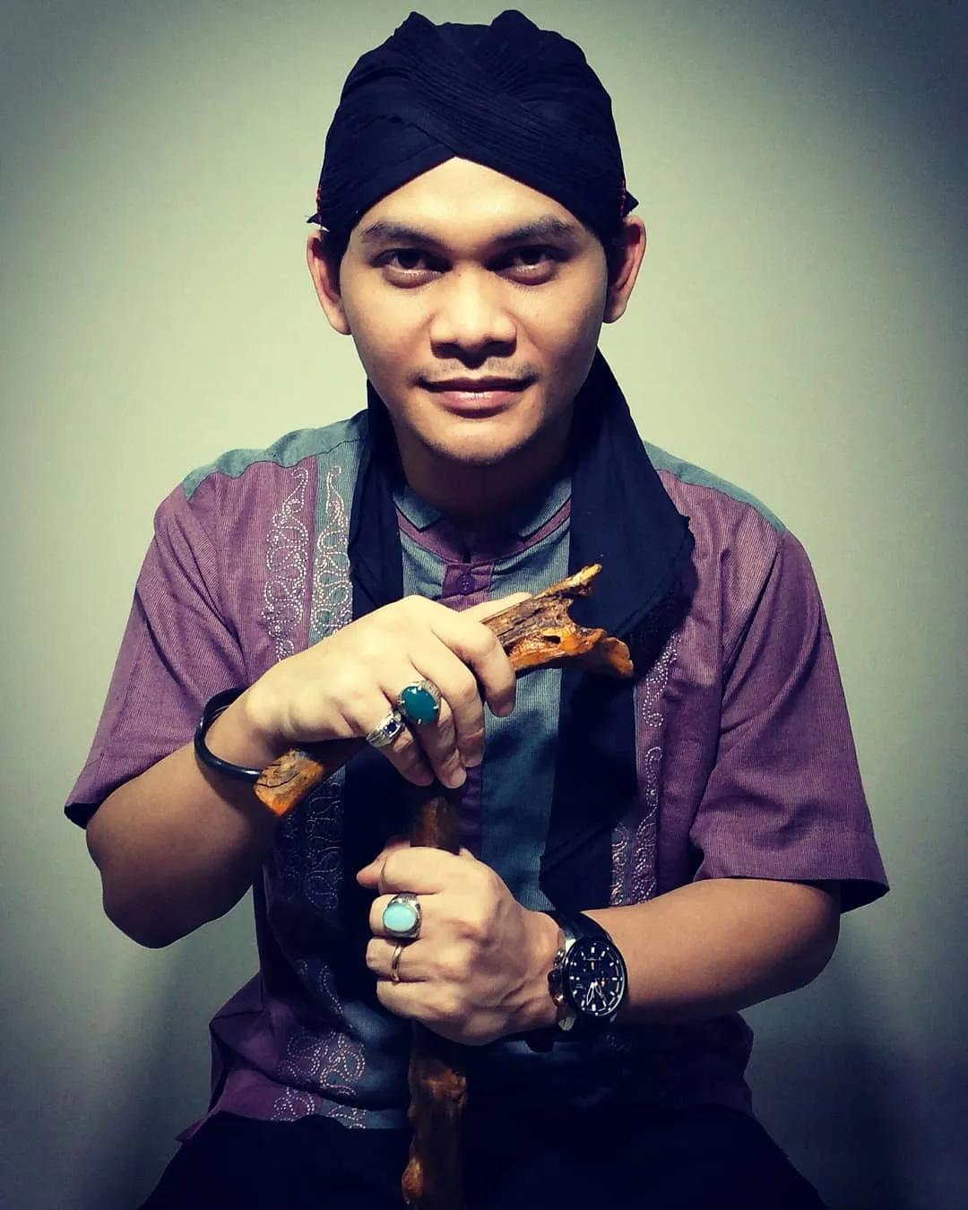 Mbah Mijan percaya Jokowi kembali jadi Presiden di tahun 2019 © instagram.com/mbahmijan