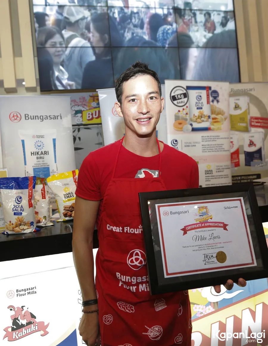 Mike tegaskan temannya yang pernah pacaran dengan Lucinta © KapanLagi.com®/Budy Santoso