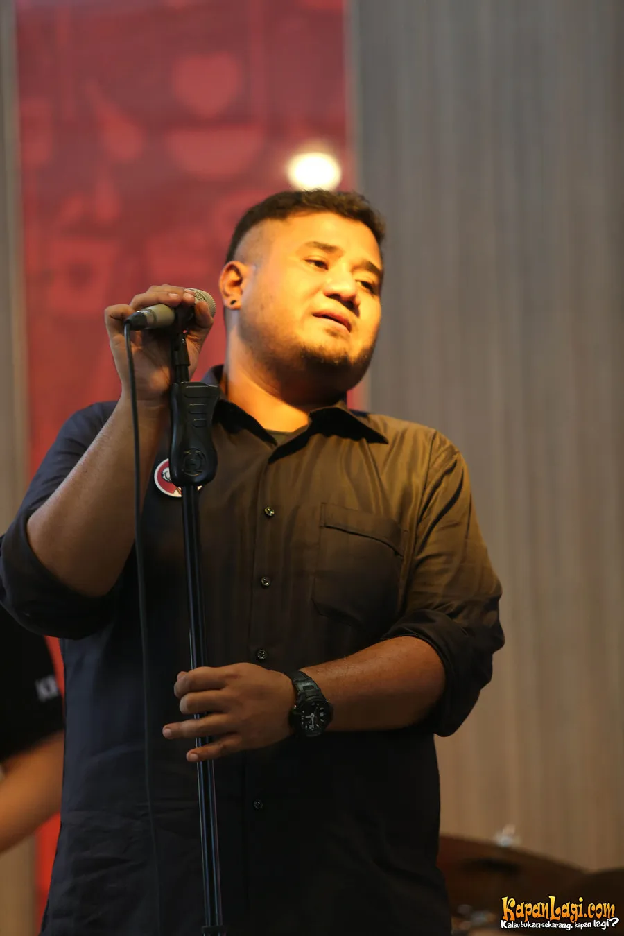 Ada proyek yang belum terselesaikan antara Mike dan Badai/©KapanLagi.com®/Agus Apriyanto