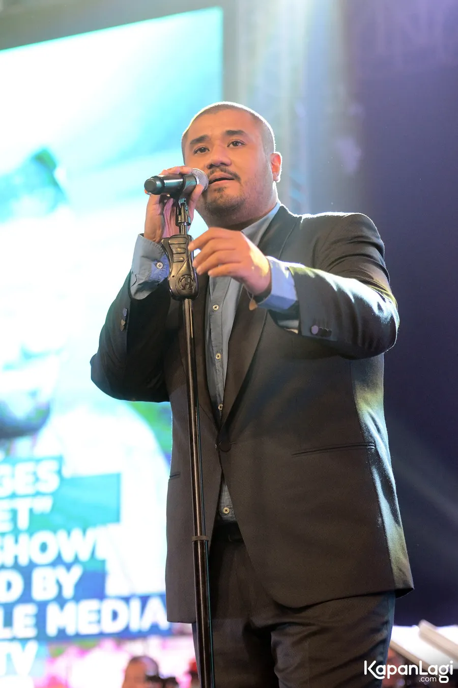 Terlihat sehat, Cakra Khan shock Mike berpulang begitu cepat/©KapanLagi.com®/Bambang E Ros