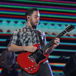 Mike Shinoda - Ghosts ( Terjemahan )