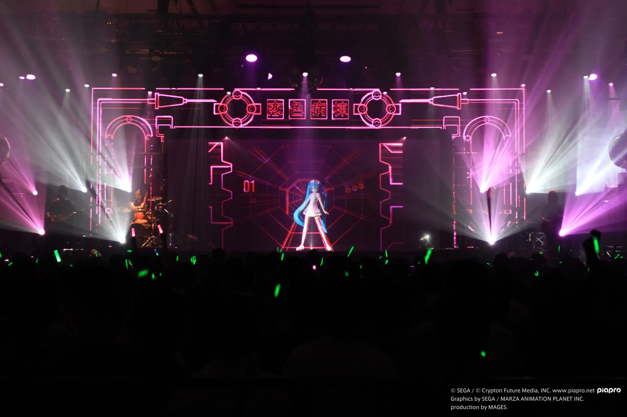 Suasana konser Hatsune Miku foto by: Media Official
