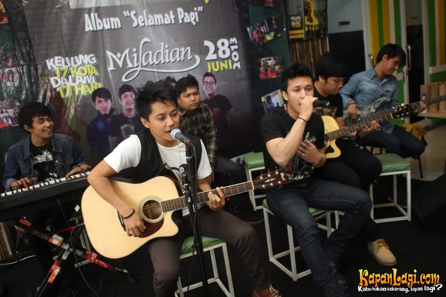 Miladian Band @Foto: Budi Santoso