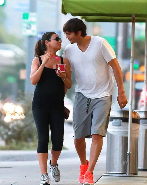 Bahagia bisa menikmati yoghurt @ dailymail.co.uk/AKM-GSI