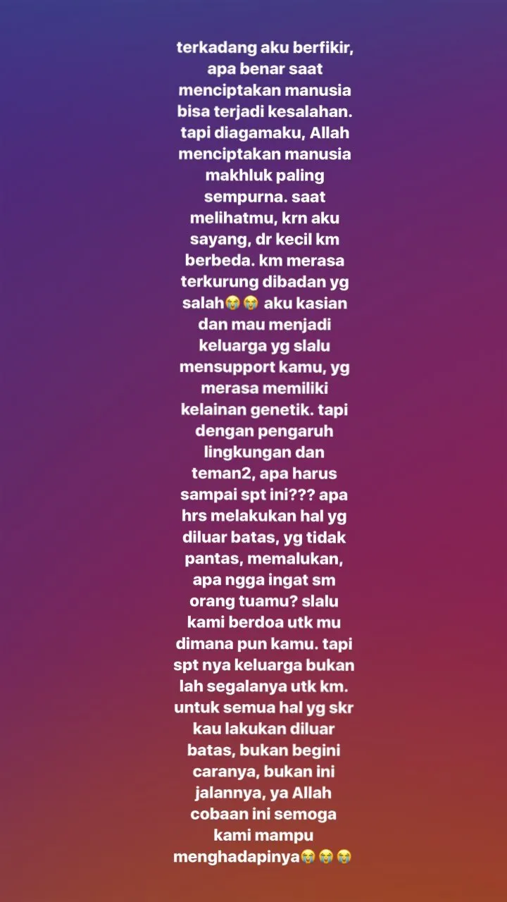Curhatan Ashanty di Instagram Story, diduga ditujukan untuk aksi pesta liar Millen Cyrus. © Instagram/ashant_ash