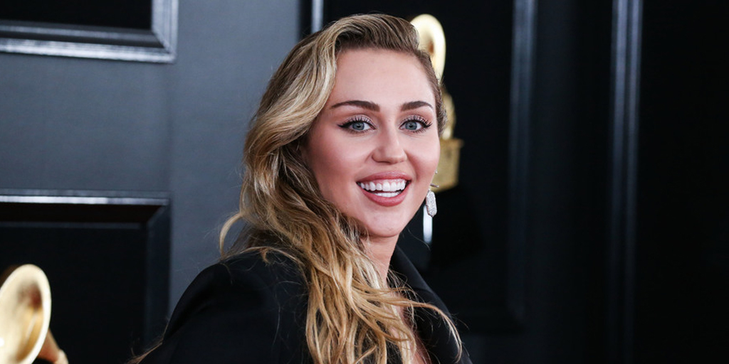 Lirik Lagu Angels Like You - miley cyrus - KapanLagi.com