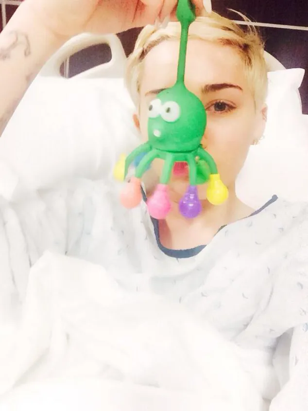 Miley Cyrus @ Twitter/MileyCyrus
