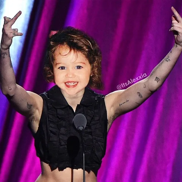 Miley pamer bulu ketiak @ instagram.com/mileycyrus