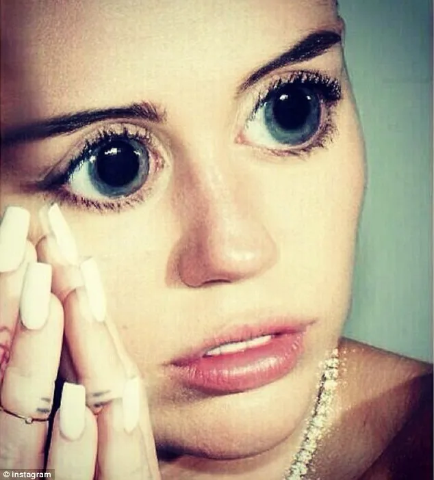 Miley Cyrus @ Instagram/MileyCyrus