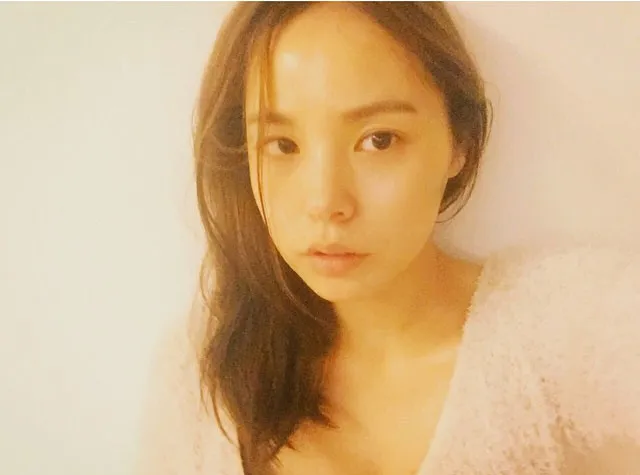 Penampilan pertama Min Hyo Rin, banjir pujian dari netizen. ©Instagram/Hyorin Min