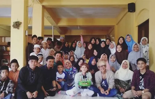 Evelyn dan Aming menghadiri perayaan 'Mingling Family