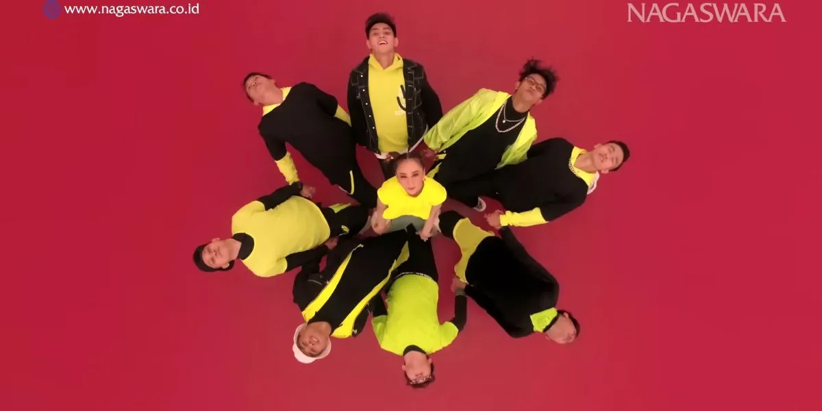 Sandrina - Habis Minum Apa