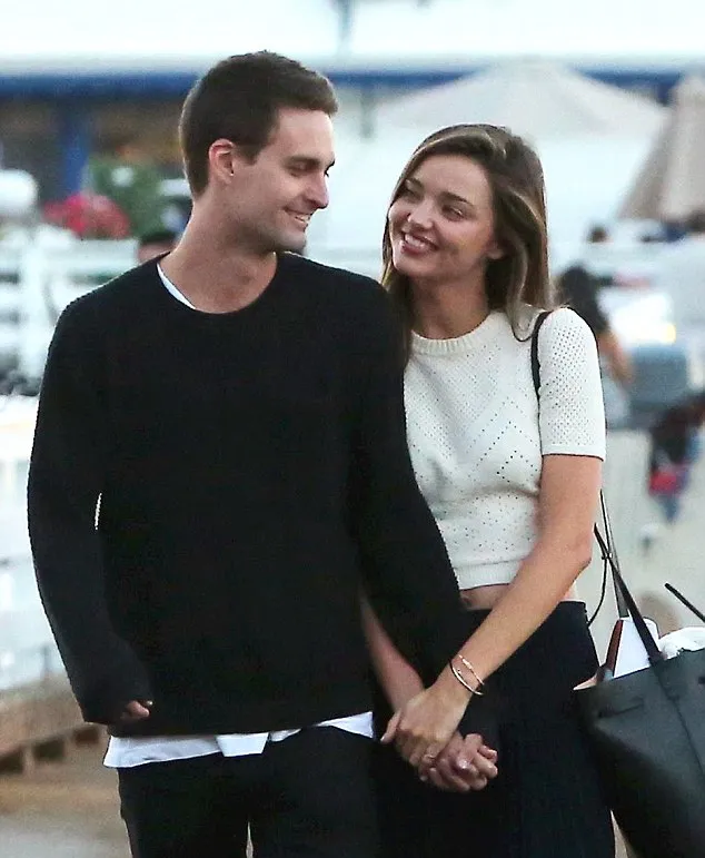 Miranda dan Evan, serasi banget ya? © dailymail.co.uk