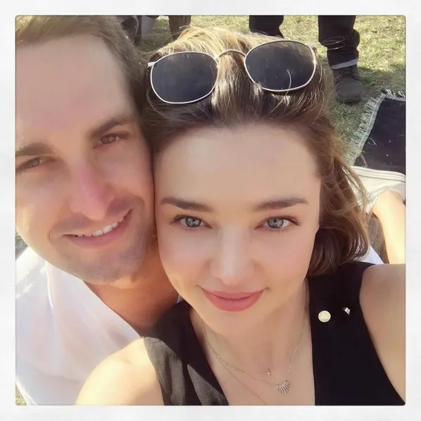 Evan ternyata sangat kolot hingga tak mau berhubungan seks sebelum menikah © instagram.com/mirandakerr