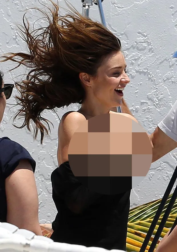 Miranda Kerr @ thesun.co.uk