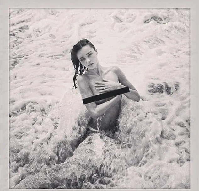 Miranda Kerr @ dailymail.co.uk