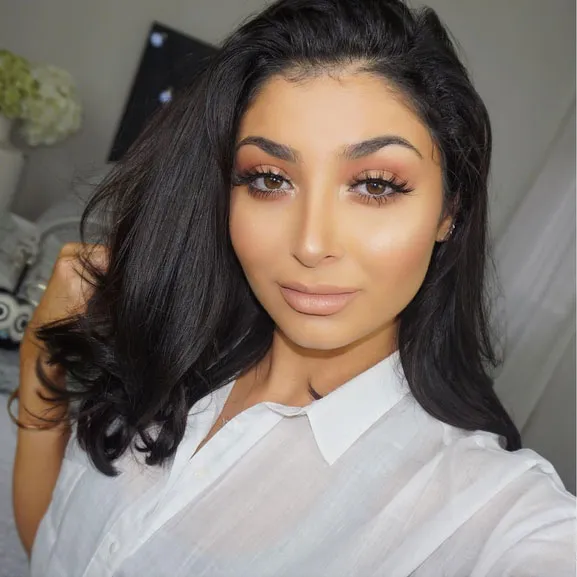 Nina Vee, gadis cantik mirip Kylie Jenner @ Instagram.com/thenvee