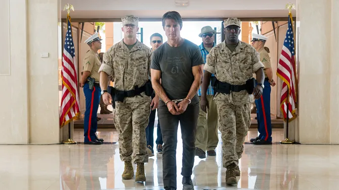 Ayo siapa yang sudah nggak sabar nonton Tom Cruise di Mission Impossible 5? © Paramount Pictures