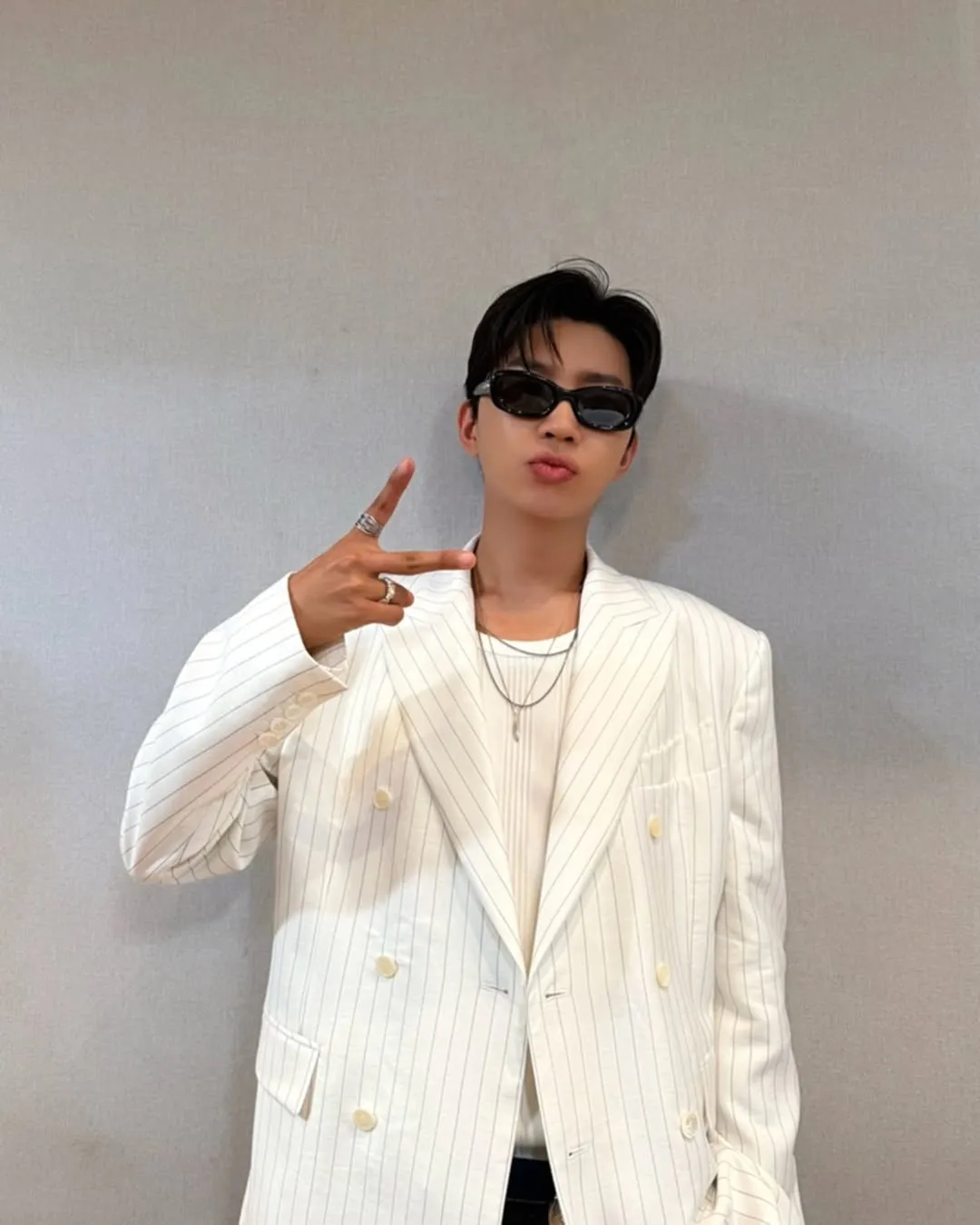 Source: instagram.com/limyoungwoong.official