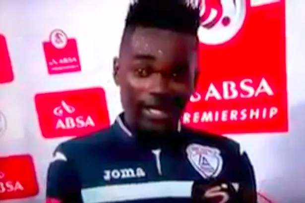 Mohammed Anas, pesepak bola Ghana yang menyebutkan istri dan pacar sekaligus dalam wawancara © huffingtonpost.com