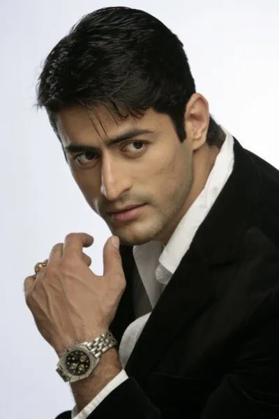 Mohit Raina ingin ajak pacarnya kencan di Yunani. @celebritycurry.com