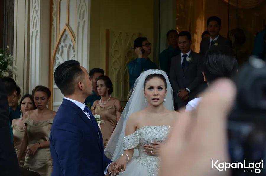 Perbedaan usia bukanlah masalah bagi Momo dan Caca © KapanLagi.com®/Natanael Sepaya