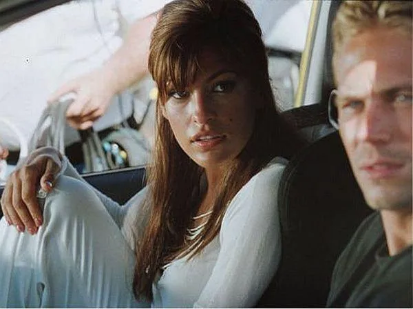 Agen Monica Fuentes yang seksi di 2 FAST 2 FURIOUS/©Universal