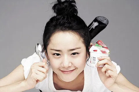 Moon Geun Young