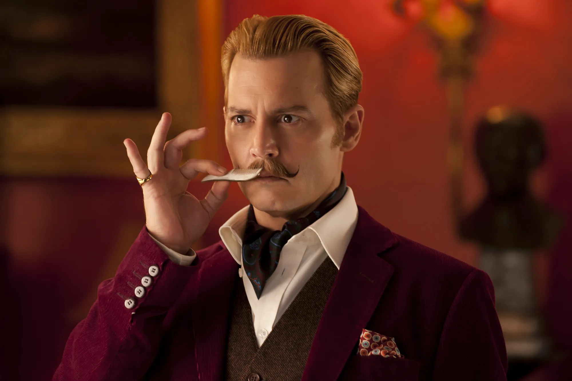 Johnny dalam film MORTDECAI, salah satu filmnya yang gagal © Lionsgate