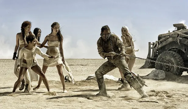 Inilah adegan film MAD MAX: FURY ROAD