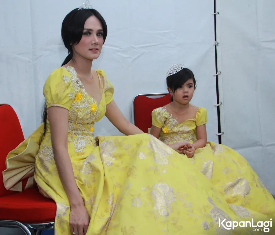 Bakal punya adik Safeea bahagia © KapanLagi.com®/Muhammad Akrom Sukarya