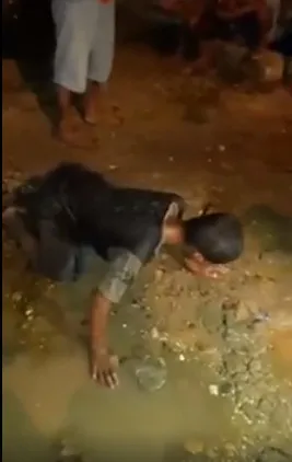 Screencaps video remaja yang mengonsumsi pil mumbul. 姆stimewa