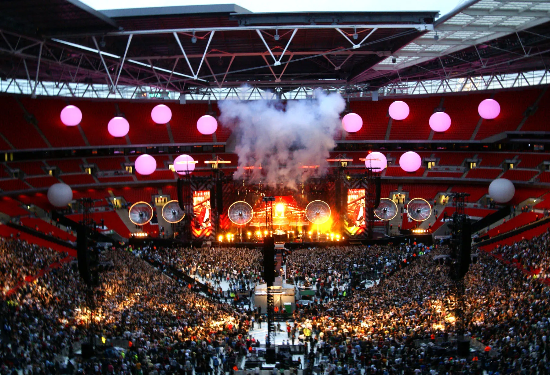 Muse di Wembley, London.@alastairbathgate.com