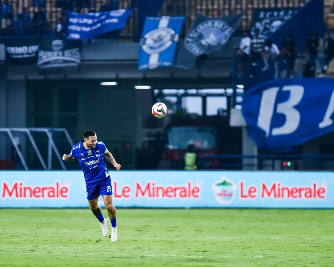 Le Minerale menjadi Official Mineral Water Broadcast Partner Super League 2025/2026. (c) Istimewa