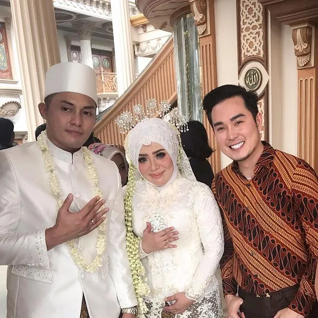 Kebaya Pengantin