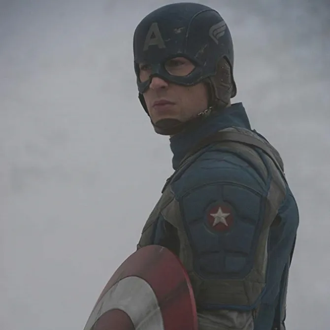 CAPTAIN AMERICA: FIRST AVENGER © Paramount Pictures